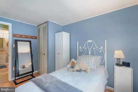 25 Freedom Ct, Middle River, MD 21220 photo 19