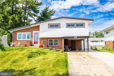 7416 Campfield Rd, Pikesville, MD 21208