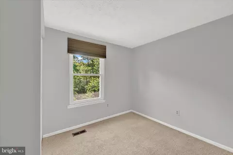 8534 Rhuddlan Rd, Nottingham, MD 21236 photo 15