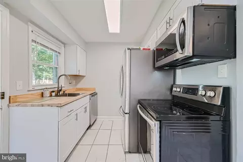 Kitchen - 6715 Laurel Dr, Baltimore, MD 21207 photo 3 of 3