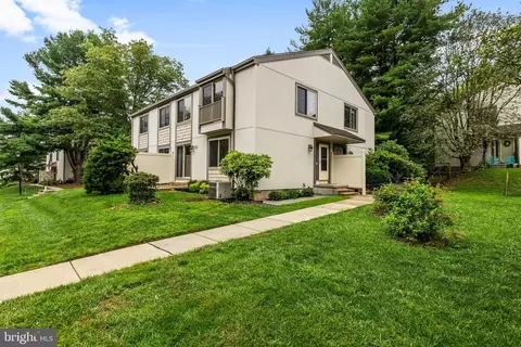 46 Dendron #46, Parkville, MD 21234