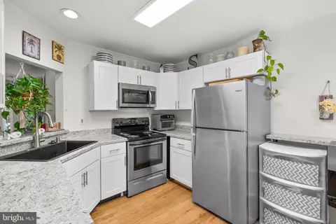 8558 Westerman Cir, Nottingham, MD 21236 photo 11