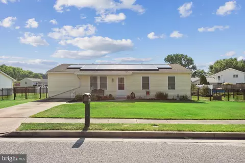 2511 Eugene Ave, Sparrows Point, MD 21219