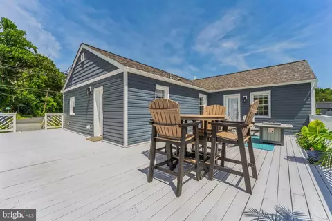 Exterior - 1300 Burke Rd, Middle River, MD 21220 photo 3 of 4