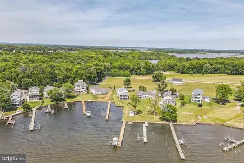 View/Area - 1300 Burke Rd, Middle River, MD 21220 photo 5 of 9