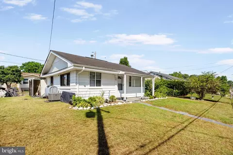1320 Wilson Point Rd, Middle River, MD 21220