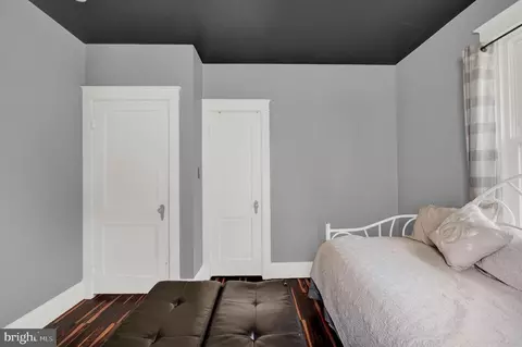 Bedroom - 5630 Ashbourne Rd, Halethorpe, MD 21227 photo 2 of 8
