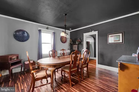 Dining - 5630 Ashbourne Rd, Halethorpe, MD 21227 photo 2 of 3