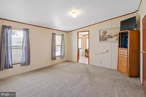 37 Cool Breeze Dr, Middle River, MD 21220 photo 16