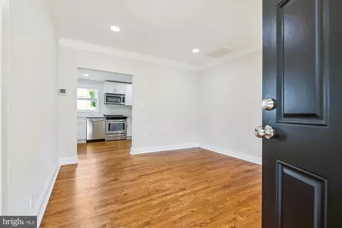 12312 Eastern Ave, Middle River, MD 21220 photo 4