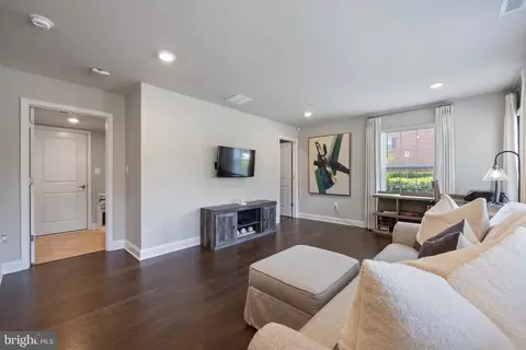 5041 E Joppa Rd, Perry Hall, MD 21128 photo 6