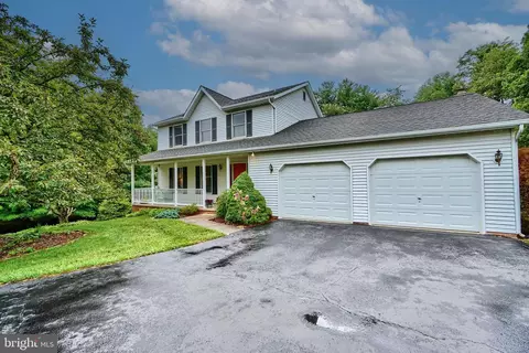 2 Scotts Manor Ct, Freeland, MD 21053