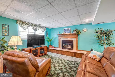 Other - 5508 Hamilton Ave, Baltimore, MD 21206 photo 4 of 8