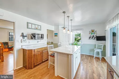 Kitchen - 5508 Hamilton Ave, Baltimore, MD 21206 photo 3 of 4