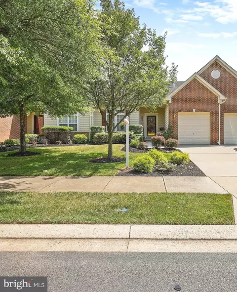 8403 Meadowsweet Rd, Pikesville, MD 21208