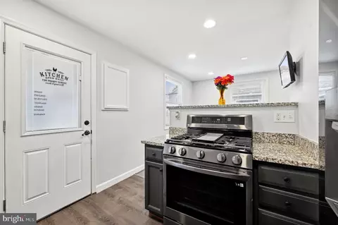 8136 Cornwall Rd, Dundalk, MD 21222 photo 14