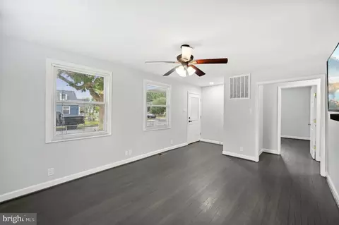 8136 Cornwall Rd, Dundalk, MD 21222 photo 7