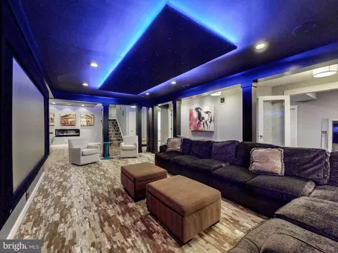 Living - 4023 Cloverland Dr, Phoenix, MD 21131 photo 4 of 4