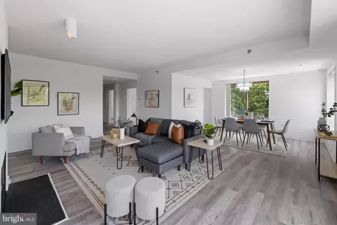 1 Gristmill Ct #409, Pikesville, MD 21208