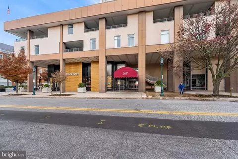 28 Allegheny Ave #1708, Towson, MD 21204