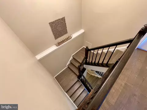 Entry Way - 6 Marissa Ct, Nottingham, MD 21236 photo 6 of 7