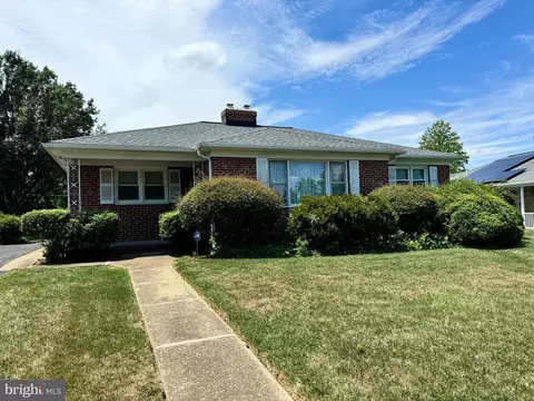 2217 Pleasant Dr, Catonsville, MD 21228