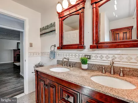 2510 Veronica Ave, Sparrows Point, MD 21219 photo 13