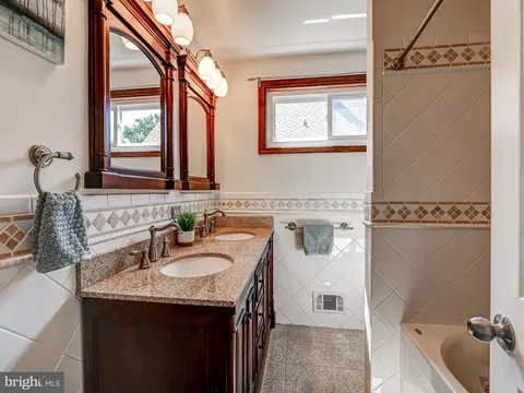2510 Veronica Ave, Sparrows Point, MD 21219 photo 14
