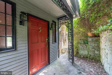 7523 Lhirondelle Club Rd, Towson, MD 21204