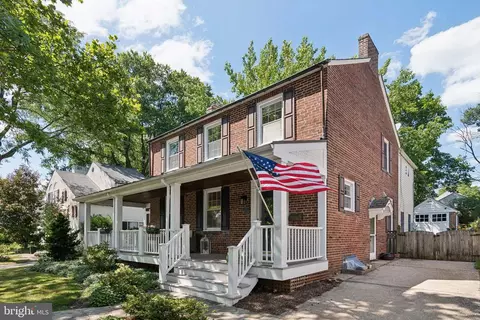 810 Kingston Rd, Baltimore, MD 21212 photo 2
