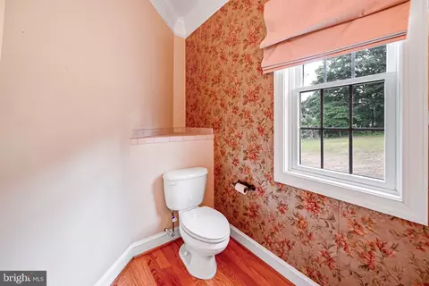 Bath - 3517 Southside Ave, Phoenix, MD 21131 photo 3 of 11