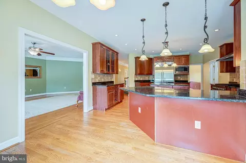 Kitchen - 3517 Southside Ave, Phoenix, MD 21131 photo 5 of 5