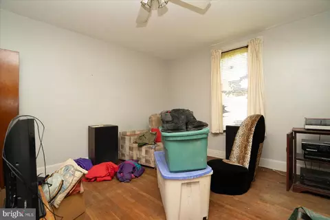 Bedroom - 916 Elm Ridge Ave, Baltimore, MD 21229 photo 3 of 3