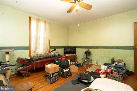 Other - 916 Elm Ridge Ave, Baltimore, MD 21229 photo 6 of 9