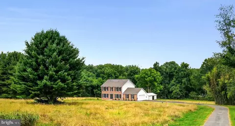 8 Liberty Ridge Ct, Owings Mills, MD 21117