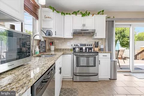 7902 35th St, Rosedale, MD 21237 photo 9