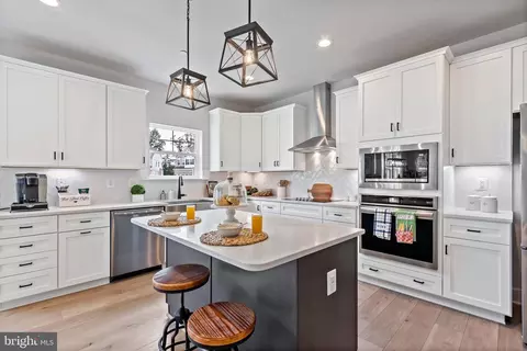 4308 Klosterman Ave, Nottingham, MD 21236 photo 6