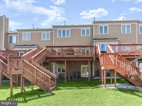 Exterior - 44 Taverngreen Ct, Baltimore, MD 21209 photo 8 of 8