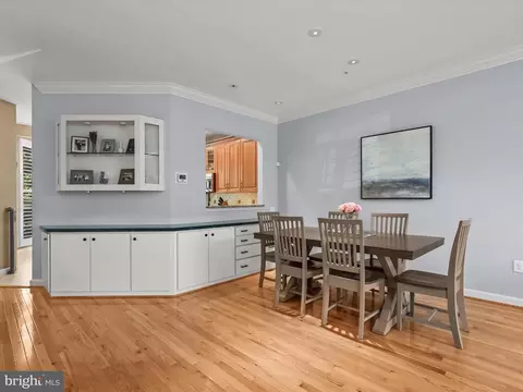 Dining - 44 Taverngreen Ct, Baltimore, MD 21209 photo 3 of 4