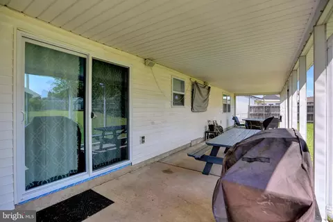 Exterior - 2403 Maple, Sparrows Point, MD 21219 photo 6 of 10