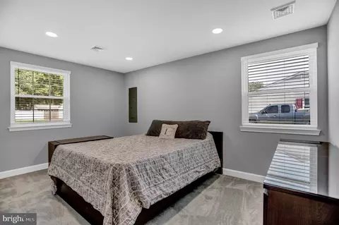 Bedroom - 2403 Maple, Sparrows Point, MD 21219 photo 1 of 4