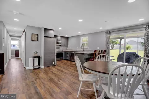 Entry Way - 2403 Maple, Sparrows Point, MD 21219 photo 2 of 4