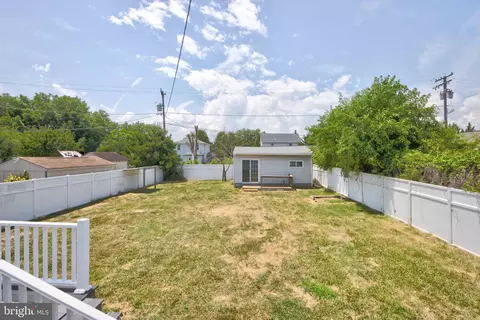 Exterior - 2514 Snyder Ave S, Sparrows Point, MD 21219 photo 3 of 5
