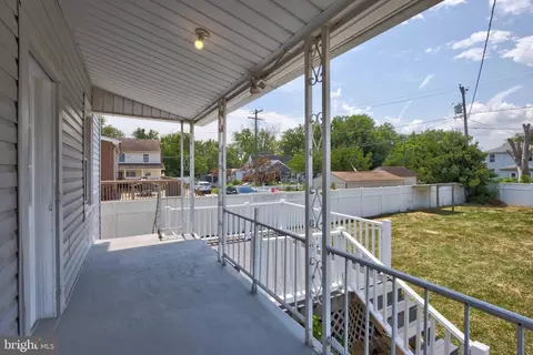 Exterior - 2514 Snyder Ave S, Sparrows Point, MD 21219 photo 2 of 5