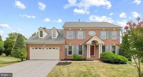 41 Bellchase Ct, Pikesville, MD 21208
