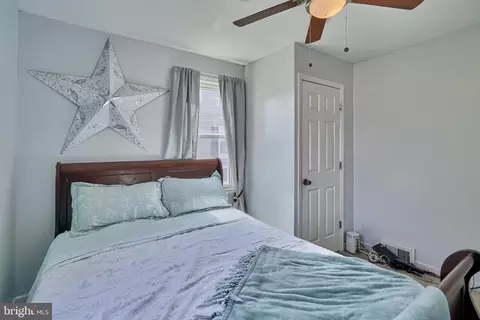 Bedroom - 7315 School, Dundalk, MD 21222 photo 6 of 6