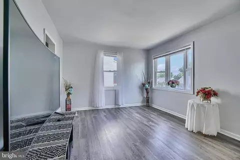 Living - 7315 School, Dundalk, MD 21222 photo 1 of 1