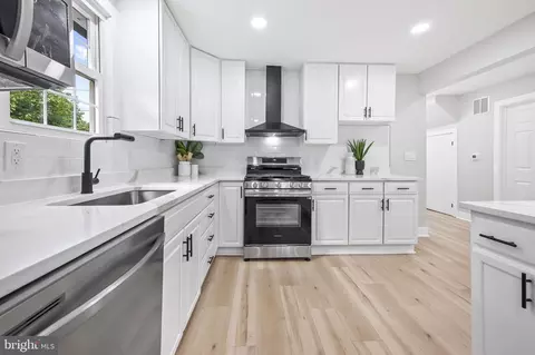 Kitchen - 5929 Sunset Ave, Baltimore, MD 21207 photo 2 of 4