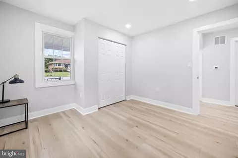 Entry Way - 5929 Sunset Ave, Baltimore, MD 21207 photo 4 of 4