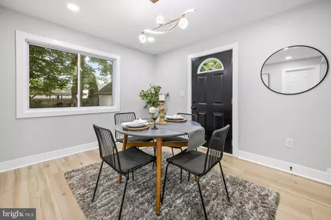 Dining - 5929 Sunset Ave, Baltimore, MD 21207 photo 1 of 2